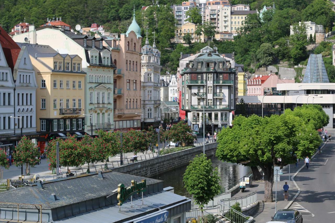 Riverside Apartments Thalia Karlovy Vary Exterior foto